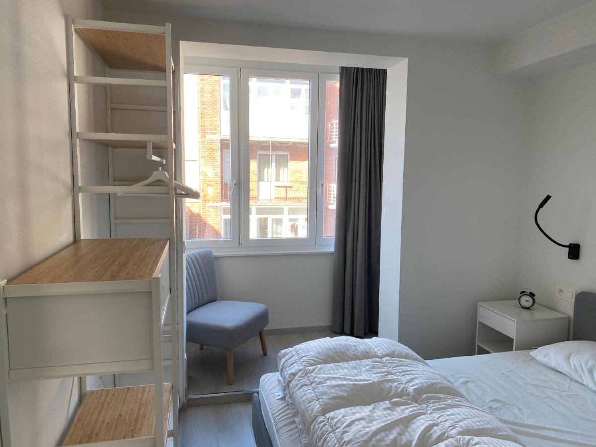 Ruim En Lichtrijk Appartement Op 100M Van Zee Te Koksijde Bagian luar foto